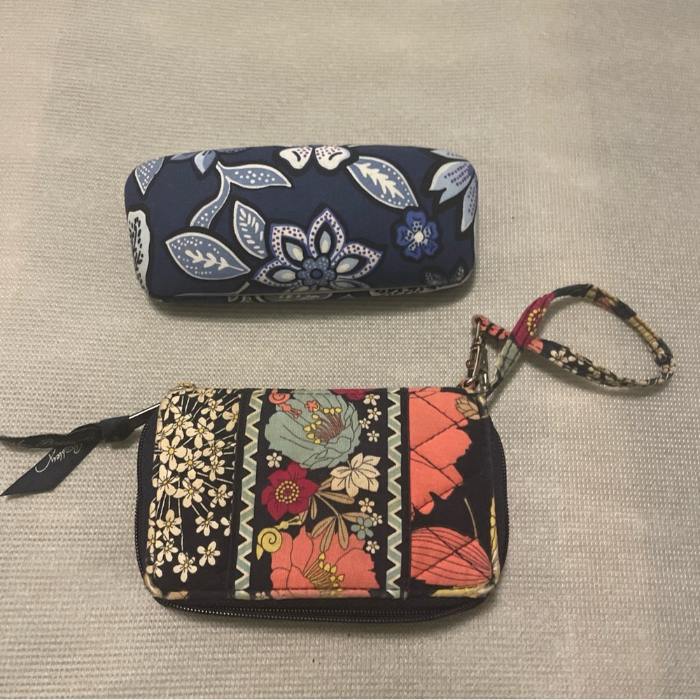 Vera Bradley Clamshell Floral Eyeglass Case And Happy Snails Phone Wristlet Lot